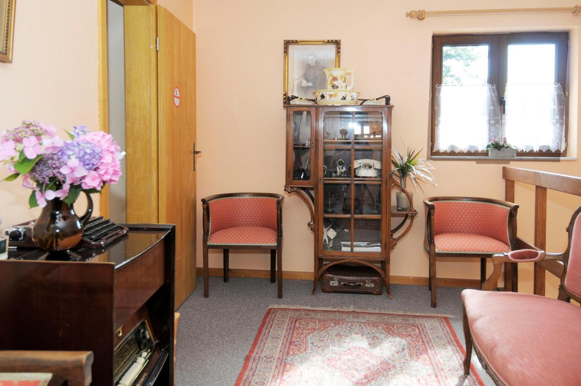 Hotel Restaurant La Ferme De Grambais Нивель Экстерьер фото