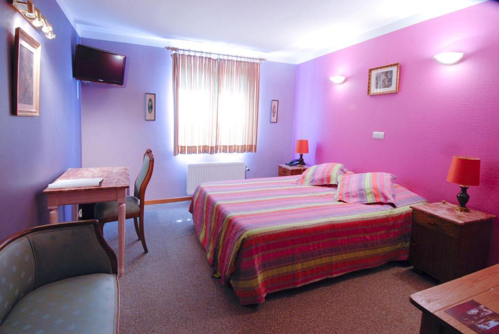 Hotel Restaurant La Ferme De Grambais Нивель Номер фото